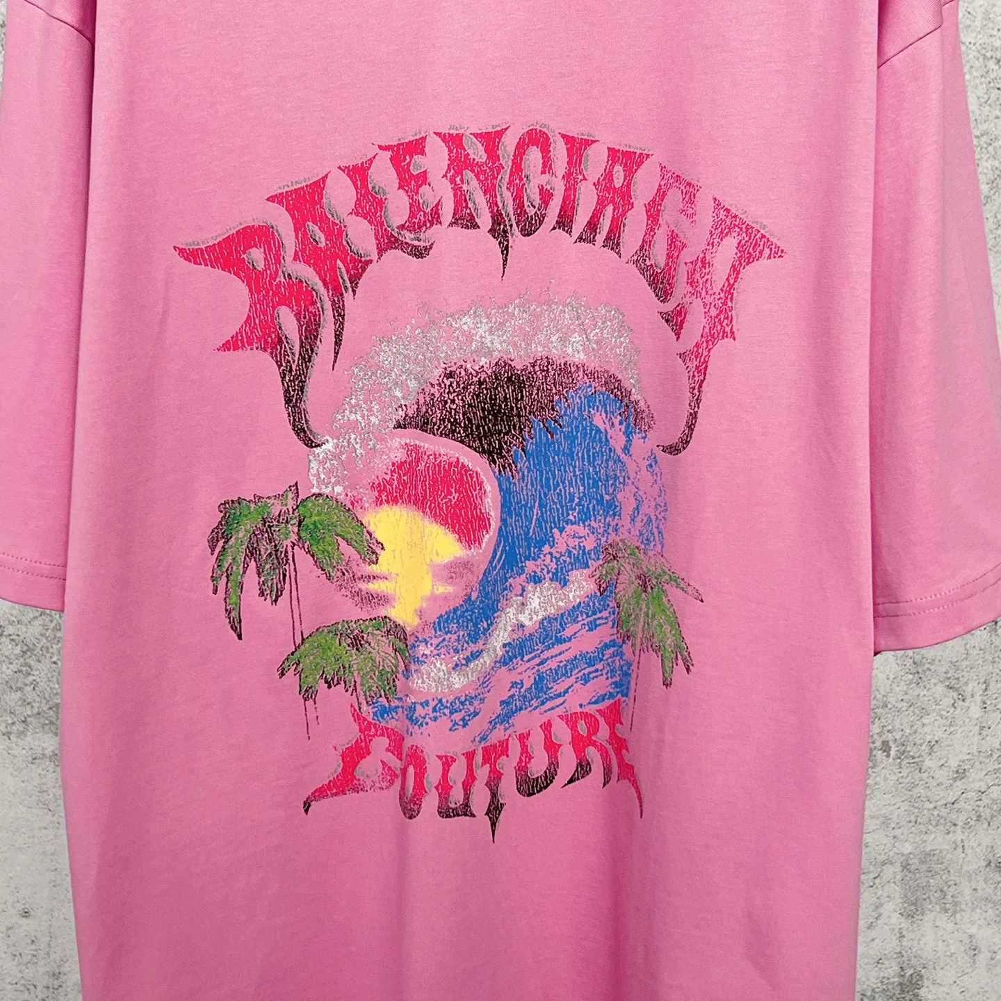 【 . Quality】BALENCI*GA/ .SS 26 New Arrival 。 T 。 . Authentic 。 ！ ZP 。 260 ， . ， ， 。 。 ， 。 OS . Same Style ：BL 263781 ：Black White Pink Gray Size：XS S M L